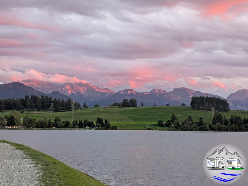 abendliches Alpenglühen vom Staudamm aus